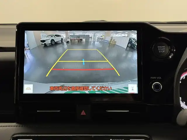 トヨタ ヴォクシー S－Z 三重県 2024(令6)年 1.6万km ホワイトパールクリスタルシャイン ガソリン/FF/MTモード付インパネCVT/10.5インチディスプレイオーディオPlus＋ナビ/（CD/DVD/USB/iPod/Bluetooth/TV/CarPlay/AndroidAuto）/純正 14インチOLED 後席ディスプレイ V14T-R72R/バックガイドモニター/ドライブレコーダー前後（デジタルインナーミラー内蔵）/ETC2.0/モデリスタエアロ（F/S/R下）/両側ハンズフリーパワースライドドア/Toyota Safety Sense/●プリクラッシュセーフティ/●レーンディパーチャーアラート/●レーダークルコン/●オートハイビーム/●ロードサインアシスト/●プロアクティブドライビングアシスト/●発進遅れ告知機能/・パーキングサポートブレーキ（静止物）/など/装備/*快適利便パッケージ（High）/●快適温熱シート（D/N/2nd）/●ステアリングヒーター/●パワーバックドア/●2ndシートオットマン/・デジタルインナーミラー（前後ドラレコ内蔵）/・オートライト/・LEDヘッドランプ/・左右＋後席独立オートエアコン/・ステアリングスイッチ/・電子パーキングブレーキ＆ブレーキホールド/・保/取/マルチ取/・純正17inAW/など/*…メーカーOP