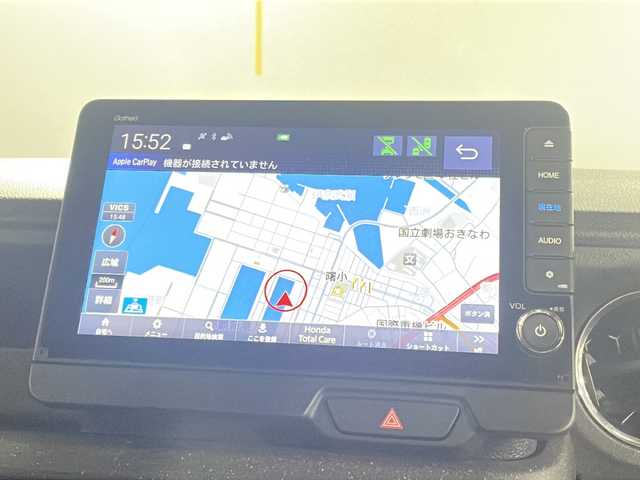 ホンダ Ｎ ＢＯＸ カスタム ターボ 沖縄県 2024(令6)年 0.9万km メテオロイドグレーメタリック 禁煙車/県外仕入れ/純正９インチナビ/【CD/DVD/フルセグTV/BT】/バックカメラ/ETC/両側パワースライドドア/純正サンシェード/横滑り防止装置/衝突被害軽減システム/USBポート/パドルシフト/電子パーキング/ハーフレザーシート/スマートキー