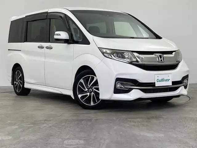ホンダ ステップワゴン スパーダ クルスピセンシング 群馬県 2016(平28)年 6.1万km ホワイトオーキッドパール 純正7インチナビ（CD/DVD/BT/SD/フルセグ）/ホンダセンシング/両側パワースライドドア/アイドリングストップ/オートライト/前ドライブレコーダー
