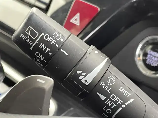 ホンダ ステップワゴン スパーダ クルスピセンシング 群馬県 2016(平28)年 6.1万km ホワイトオーキッドパール 純正7インチナビ（CD/DVD/BT/SD/フルセグ）/ホンダセンシング/両側パワースライドドア/アイドリングストップ/オートライト/前ドライブレコーダー