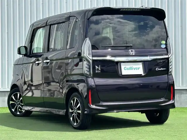 ホンダ Ｎ ＢＯＸ カスタム G EX ホンダセンシング 香川県 2019(令1)年 6万km プレミアムベルベットパープル・パール 1オーナー/SDナビ【CN-RE050】/(Bluetooth/フルセグTV/DVD/MSV)/バックカメラ/ホンダセンシング/・衝突軽減ブレーキ/・車線維持支援システム/・アダプティブクルーズコントロール/・誤発進防止装置/シーケンシャルウィンカー/両側電動スライドドア/前後ドライブレコーダー/ビルトインETC/LEDヘッドライト/LEDフォグライト/オートライト/ステアリングスイッチ/純正14インチアルミホイール/純正フロアマット/後席サンシェード/取扱説明書/新車保証書