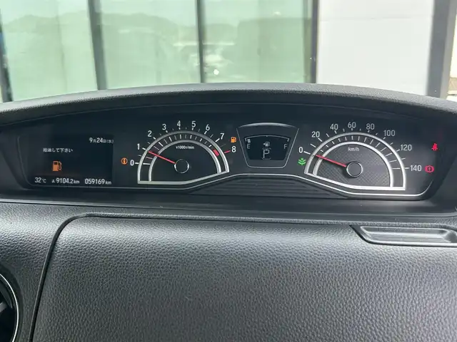 ホンダ Ｎ ＢＯＸ カスタム G EX ホンダセンシング 香川県 2019(令1)年 6万km プレミアムベルベットパープル・パール 1オーナー/SDナビ【CN-RE050】/(Bluetooth/フルセグTV/DVD/MSV)/バックカメラ/ホンダセンシング/・衝突軽減ブレーキ/・車線維持支援システム/・アダプティブクルーズコントロール/・誤発進防止装置/シーケンシャルウィンカー/両側電動スライドドア/前後ドライブレコーダー/ビルトインETC/LEDヘッドライト/LEDフォグライト/オートライト/ステアリングスイッチ/純正14インチアルミホイール/純正フロアマット/後席サンシェード/取扱説明書/新車保証書