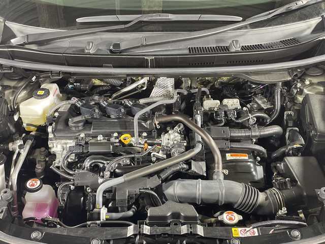 トヨタ ヤリスクロス ハイブリッド Z アドベンチャー 福岡県 2023(令5)年 1.7万km ブラックマイカ 純正8型ナビ（BT/USB/AMFM/ACD/AA）/バックカメラ/ビルトインETC/TSS（PCS/LKA/ACC/RSA/BSM/先行車アラート）/シートヒーター　/ハンドルヒーター/PBA/TRD18AW