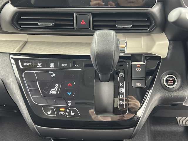 三菱 デリカミニ T プレミアム 福島県 2025(令7)年 0.1千km アイボリーⅡ /届出済未使用車//e-Assist/・衝突被害軽減ブレーキシステム/・車線逸脱警報システム/・アダプティブクルーズコントロール/・クリアランスソナー//全周囲カメラ//デジタルインナーミラー//純正ディスプレイオーディオ/・BT.USB.スマホ連携//両側パワースライドドア//ハーフレザーシート/・前席シートヒーター//ステアリングヒーター//ステアリングスイッチ//パドルシフト//LEDヘッドライト//フォグライト//プッシュスタート//スマートキー×2//電動パーキングブレーキ//純正15インチAW//シートバックテーブル//ロールサンシェード//後席サーキュレーター