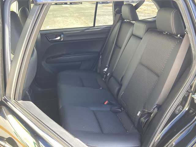 トヨタ カローラ フィールダー 1．5G ダブルバイビー 埼玉県 2015(平27)年 3.7万km ブラックマイカ ワンオーナー/ハーグレザーシート/純正メモリーナビ＆フルセグＴＶ/　（ＤＶＤ＆ＣＤ＆ＢＴ）/バックカメラ/前方ドライブレコーダー/ビルトインＥＴＣ（２.０）/衝突被害軽減システム/レーンキープアシスト/革巻きステアリング/純正１６inアルミホイール/オートハイビーム/ＬＥＤライト/フォグランプ /スマートキー/プッシュスタート/Ｗエアバッグ＆カーテンエアバッグ/横滑り防止装置/ＡＢＳ/ドアバイザー/フロアマット/新車保証書/取扱説明書/スマートスペアキー有