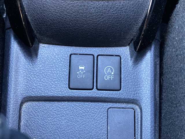 トヨタ カローラ フィールダー 1．5G ダブルバイビー 埼玉県 2015(平27)年 3.7万km ブラックマイカ ワンオーナー/ハーグレザーシート/純正メモリーナビ＆フルセグＴＶ/　（ＤＶＤ＆ＣＤ＆ＢＴ）/バックカメラ/前方ドライブレコーダー/ビルトインＥＴＣ（２.０）/衝突被害軽減システム/レーンキープアシスト/革巻きステアリング/純正１６inアルミホイール/オートハイビーム/ＬＥＤライト/フォグランプ /スマートキー/プッシュスタート/Ｗエアバッグ＆カーテンエアバッグ/横滑り防止装置/ＡＢＳ/ドアバイザー/フロアマット/新車保証書/取扱説明書/スマートスペアキー有