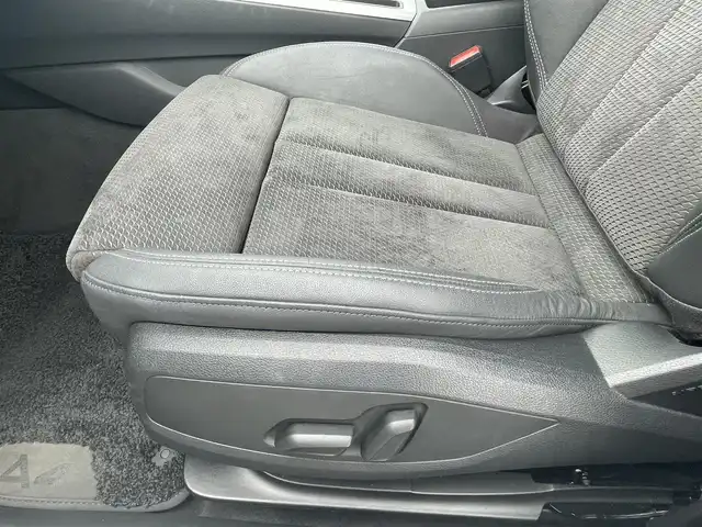 アウディ Ａ４ アバント 35TDI Sライン 東京都 2021(令3)年 3.9万km 白 ＭＭＩナビ／ＤＴＶ/３６０°カメラ/マトリクスＬＥＤ/ハーフレザーシート/シートヒーター/ACC/BSM/レーンアシスト/バーチャルコックピット/ETC/前後ドラレコ/パワーバックドア/Apple Car Play/Andoroido Auto