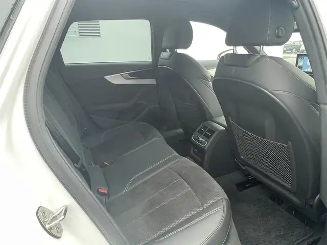 アウディ Ａ４ アバント 35TDI Sライン 東京都 2021(令3)年 3.9万km 白 ＭＭＩナビ／ＤＴＶ/３６０°カメラ/マトリクスＬＥＤ/ハーフレザーシート/シートヒーター/ACC/BSM/レーンアシスト/バーチャルコックピット/ETC/前後ドラレコ/パワーバックドア/Apple Car Play/Andoroido Auto