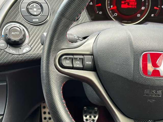 ホンダ シビック タイプR ユーロ 東京都 2010(平22)年 4.9万km ミラノレッド 6MT/社外ナビ/バックカメラ/アルカンターラバケットシート（黒/赤）/HIDヘッドランプ/レッドスティッチ革巻きステアリングホイール/アルミ製球形シフトノブ/メタル製スポーツペダル/オートエアコン/「TYPER EURO」エンブレム/ETC/電動格納ミラー/ミラーヒーター/ドライブレコーダー（前方）/パワステ/パワーウィンドウ/シガーソケット/スペアキー/記録簿 H23～H28、H31~R7/保証書＆取扱説明書