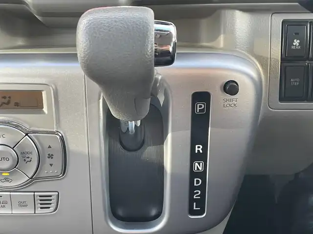 スズキ エブリィ ワゴン PZターボ スペシャル 滋賀県 2022(令4)年 4.2万km クールカーキPM 社外SDナビ/(地デジ CD Bluetooth)/バックカメラ/衝突軽減ブレーキ/車線逸脱警報/横滑り防止/電動サイドステップ/両側パワースライドドア/アイドリングストップ/スマートキー/プッシュスタート/ドライブレコーダー/ETC/電動格納ミラー/ウインカーミラー/ドアバイザー