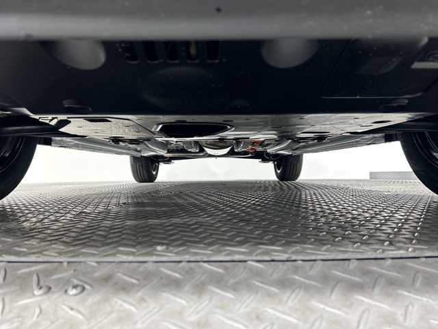 ダイハツ ロッキー プレミアム G HEV 神奈川県 2025(令7)年 0.1千km ブラックマイカメタリック/シャイニングホワイトパール 純正9インチスマホ連携ディスプレイオーディオ/パノラマモニターパック/フロント/サイド/バックカメラ/フルセグ　USB　HDMI　AppleCarPlay　Androidauto　/スマートアシスト/衝突回避支援ブレーキ機能/レーンキープコントロール/コーナーセンサー/衝突警報機能/ブレーキ制御付誤発進抑制機能/車線逸脱抑制制御機能/路側逸脱警報機能/ふらつき警報/先行車発進お知らせ/標識認識機能/アダブティブドライビングビーム/サイドビューランプ/全車速追従機能付アダブティブクルーズコントロール/コーナリングトレースアシスト/車両接近通報装置/合皮ファブリックコンビシート/前席シートヒーター/電動パーキングブレーキ/革巻きステアリング/プッシュスタート/スマートキー/LEDヘッドランプ/LEDイルミネーションランプ/LEDフロントフォグランプ/LEDリアフォグランプ/シーケンシャルターンランプ/純正17インチアルミホイール/純正リアスポイラー/取説　保証書　スペアキー