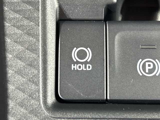 ダイハツ ロッキー プレミアム G HEV 神奈川県 2025(令7)年 0.1千km ブラックマイカメタリック/シャイニングホワイトパール 純正9インチスマホ連携ディスプレイオーディオ/パノラマモニターパック/フロント/サイド/バックカメラ/フルセグ　USB　HDMI　AppleCarPlay　Androidauto　/スマートアシスト/衝突回避支援ブレーキ機能/レーンキープコントロール/コーナーセンサー/衝突警報機能/ブレーキ制御付誤発進抑制機能/車線逸脱抑制制御機能/路側逸脱警報機能/ふらつき警報/先行車発進お知らせ/標識認識機能/アダブティブドライビングビーム/サイドビューランプ/全車速追従機能付アダブティブクルーズコントロール/コーナリングトレースアシスト/車両接近通報装置/合皮ファブリックコンビシート/前席シートヒーター/電動パーキングブレーキ/革巻きステアリング/プッシュスタート/スマートキー/LEDヘッドランプ/LEDイルミネーションランプ/LEDフロントフォグランプ/LEDリアフォグランプ/シーケンシャルターンランプ/純正17インチアルミホイール/純正リアスポイラー/取説　保証書　スペアキー