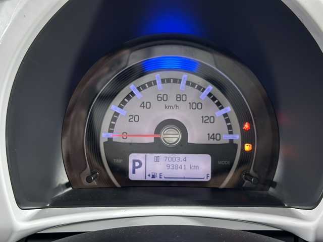 スズキ ハスラー G 沖縄県 2018(平30)年 9.4万km ブルーイッシュブラックパール3 県外仕入れ　/禁煙車　/社外ナビ【ＣＤ／ＢＴ／ＡＵＸ】　/バックカメラ　/ＥＴＣ　/前席シートヒーター　/横滑り防止装置　/衝突被害軽減システム　/社外フロアマット　プ/ッシュスタート　/スマートキー　/スペアキー