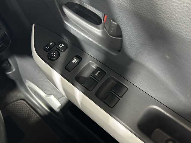 スズキ ハスラー G 沖縄県 2018(平30)年 9.4万km ブルーイッシュブラックパール3 県外仕入れ　/禁煙車　/社外ナビ【ＣＤ／ＢＴ／ＡＵＸ】　/バックカメラ　/ＥＴＣ　/前席シートヒーター　/横滑り防止装置　/衝突被害軽減システム　/社外フロアマット　プ/ッシュスタート　/スマートキー　/スペアキー