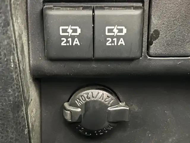 トヨタ ヴォクシー ハイブリッド ZS 煌 佐賀県 2018(平30)年 4.9万km ブラック 純正10.5インチナビ/AM/FM/CD/DVD/SD/Bluetooth/フルセグTV/スマートキー/スペアキー/クルーズコントロール/バックカメラ/ETC/前後ドライブレコーダー/ウォークスルー/純正フロアマット/シートヒーター/両側パワースライドドア/純正16インチAW/横滑り防止装置/先行者発進告知機能/レーンキープアシスト/プリクラッシュセーフティ/オートライト/オートハイビーム/ステアリングリモコン/バイザー/電動格納ミラー