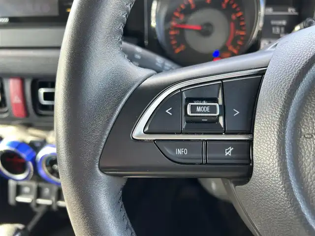 スズキ ジムニー シエラ JC 宮城県 2019(平31)年 8.7万km ブリスクブルーメタリック/ブラック2トーンルーフ ワンオーナー/社外SDナビ/・フルセグTV/・Bluetooth/・CD/DVD/ETC/純正15インチAW/バックカメラ/シートヒーター/クルーズコントロール/フルオートエアコン/LEDヘッドライト/ヘッドライトウォッシャー/電動格納ミラー/スズキセーフティサポート/・デュアルセンサーブレーキサポート/・誤発進抑制機能/・車線逸脱警報機能/・ふらつき警報機能/・ハイビームアシスト/・標識認識機能/・6エアバッグ/本革巻きステアリングホイール/UVカット機能付ガラス/キーレスプッシュスタートシステム