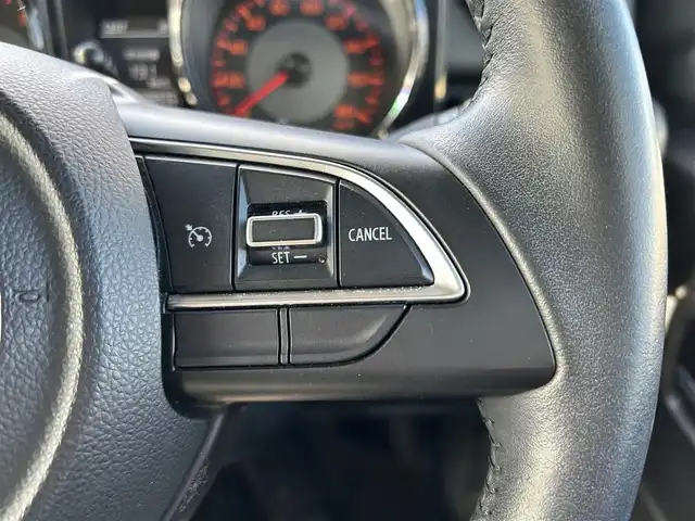 スズキ ジムニー シエラ JC 宮城県 2019(平31)年 8.7万km ブリスクブルーメタリック/ブラック2トーンルーフ ワンオーナー/社外SDナビ/・フルセグTV/・Bluetooth/・CD/DVD/ETC/純正15インチAW/バックカメラ/シートヒーター/クルーズコントロール/フルオートエアコン/LEDヘッドライト/ヘッドライトウォッシャー/電動格納ミラー/スズキセーフティサポート/・デュアルセンサーブレーキサポート/・誤発進抑制機能/・車線逸脱警報機能/・ふらつき警報機能/・ハイビームアシスト/・標識認識機能/・6エアバッグ/本革巻きステアリングホイール/UVカット機能付ガラス/キーレスプッシュスタートシステム