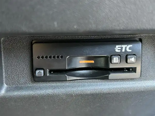 スズキ ジムニー シエラ JC 宮城県 2019(平31)年 8.7万km ブリスクブルーメタリック/ブラック2トーンルーフ ワンオーナー/社外SDナビ/・フルセグTV/・Bluetooth/・CD/DVD/ETC/純正15インチAW/バックカメラ/シートヒーター/クルーズコントロール/フルオートエアコン/LEDヘッドライト/ヘッドライトウォッシャー/電動格納ミラー/スズキセーフティサポート/・デュアルセンサーブレーキサポート/・誤発進抑制機能/・車線逸脱警報機能/・ふらつき警報機能/・ハイビームアシスト/・標識認識機能/・6エアバッグ/本革巻きステアリングホイール/UVカット機能付ガラス/キーレスプッシュスタートシステム