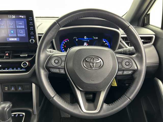 トヨタ カローラ クロス ハイブリッド Z 三重県 2021(令3)年 4.5万km アティチュードブラックマイカ /禁煙車//純正9インチディスプレイオーディオ//バックカメラ//トヨタセーフティセンス//衝突軽減ブレーキ//レーントレーシングアシスト//レーダークルーズコントロール//ブラインドスポットモニター//RCTA//PKSB//RSA//オートハイビーム//前後クリアランスソナー//ルーフレール//パワーバックドア//LED//フォグ//オートライト//純正ビルトインETC//ハーフレザーシート//DN席シートヒーター