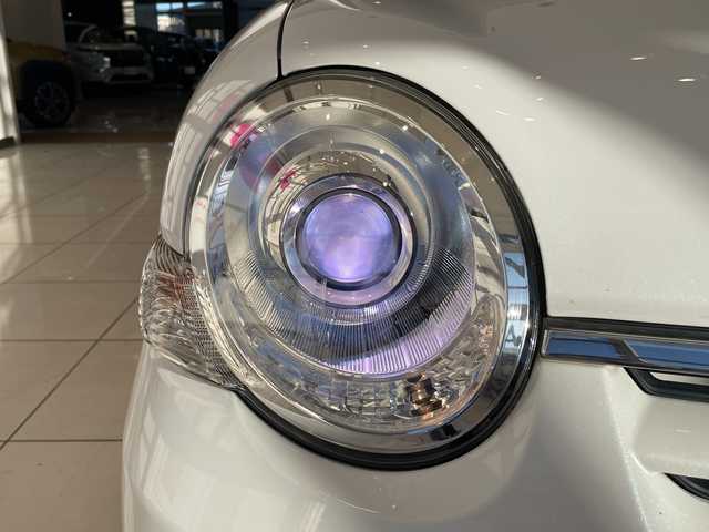 トヨタ シエンタ X Lパッケージ 埼玉県 2015(平27)年 5.7万km ホワイトパールクリスタルシャイン 純正ナビ/　　CD/BT/フルセグ/バックカメラ/左パワーバックドア/ETC