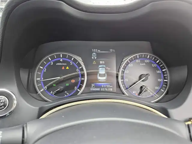 日産 スカイライン 200GT－t タイプSP 鹿児島県 2015(平27)年 9.2万km ブリリアントシルバー 純正8型ナビ/フルセグTV/アラウンドビューモニター/ビルトインETC/ドライブレコーダー/レーダークルーズコントロール/フロント/バックソナー/エマージェンシーブレーキ/後側方衝突防止支援システム/車線逸脱防止支援システム/後方車両検知警報/ターボ/LEDヘッドランプ/革巻きステアリング/パドルシフト/ブラック革シート/前席パワーシート/シートヒーター/運転席ポジションメモリー/社外19インチアルミホイール/スマートキー/プッシュエンジンスターター/禁煙車