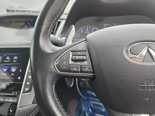 日産 スカイライン 200GT－t タイプSP 鹿児島県 2015(平27)年 9.2万km ブリリアントシルバー 純正8型ナビ/フルセグTV/アラウンドビューモニター/ビルトインETC/ドライブレコーダー/レーダークルーズコントロール/フロント/バックソナー/エマージェンシーブレーキ/後側方衝突防止支援システム/車線逸脱防止支援システム/後方車両検知警報/ターボ/LEDヘッドランプ/革巻きステアリング/パドルシフト/ブラック革シート/前席パワーシート/シートヒーター/運転席ポジションメモリー/社外19インチアルミホイール/スマートキー/プッシュエンジンスターター/禁煙車