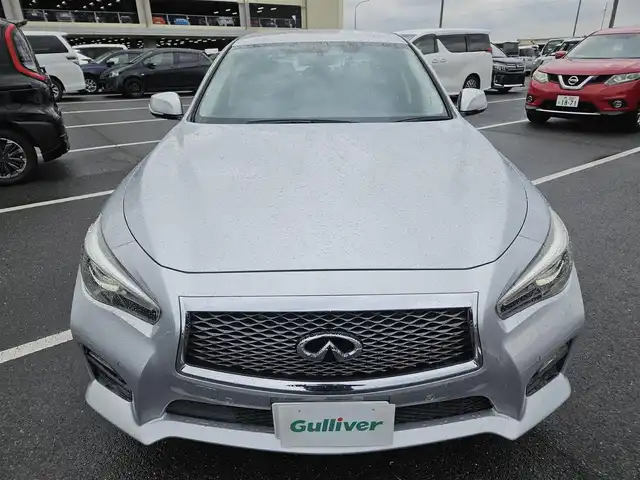 日産 スカイライン 200GT－t タイプSP 鹿児島県 2015(平27)年 9.2万km ブリリアントシルバー 純正8型ナビ/フルセグTV/アラウンドビューモニター/ビルトインETC/ドライブレコーダー/レーダークルーズコントロール/フロント/バックソナー/エマージェンシーブレーキ/後側方衝突防止支援システム/車線逸脱防止支援システム/後方車両検知警報/ターボ/LEDヘッドランプ/革巻きステアリング/パドルシフト/ブラック革シート/前席パワーシート/シートヒーター/運転席ポジションメモリー/社外19インチアルミホイール/スマートキー/プッシュエンジンスターター/禁煙車