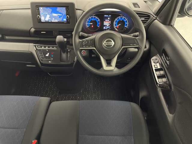 日産 ルークス ハイウェイスター X 宮崎県 2021(令3)年 1.7万km アメジストパープル 純正ナビ　/Ｂｌｕｅｔｏｏｔｈ　/ＣＤ　/片側パワースライドドア/アラウンドビューモニター/バックカメラ　/エマージェンシーブレーキ/オートライト　/ＬＥＤヘッドライト/純正フロアーマット　/ステアリングリモコン