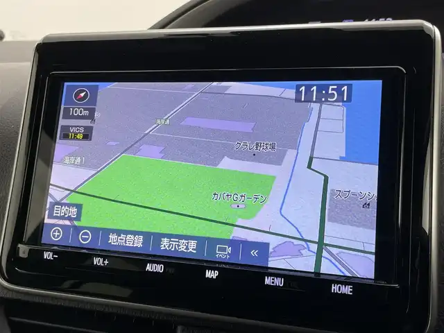 トヨタ ヴォクシー ZS 煌Ⅱ 岡山県 2019(平31)年 6.6万km イナズマスパーキングブラックガラスフレーク 純正9インチナビ(NSZT-Y68T)/（Bluetooth/CD/DVD/USB/フルセグTV)/純正10.5インチ後席モニター/（V１２T-R68C）/両側電動スライドドア/バックカメラ/クルーズコントロール/オートハイビーム/コーナーセンサー(前後)/LEDヘッドライト/アイドリングストップ/ビルトインETC2.0/純正ドライブレコーダー(前)/純正16インチアルミホイール/社外アルミホイール(スタッドレスレスタイヤ)/スマートキー(2本)