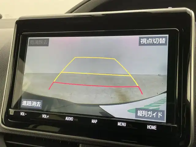 トヨタ ヴォクシー ZS 煌Ⅱ 岡山県 2019(平31)年 6.6万km イナズマスパーキングブラックガラスフレーク 純正9インチナビ(NSZT-Y68T)/（Bluetooth/CD/DVD/USB/フルセグTV)/純正10.5インチ後席モニター/（V１２T-R68C）/両側電動スライドドア/バックカメラ/クルーズコントロール/オートハイビーム/コーナーセンサー(前後)/LEDヘッドライト/アイドリングストップ/ビルトインETC2.0/純正ドライブレコーダー(前)/純正16インチアルミホイール/社外アルミホイール(スタッドレスレスタイヤ)/スマートキー(2本)