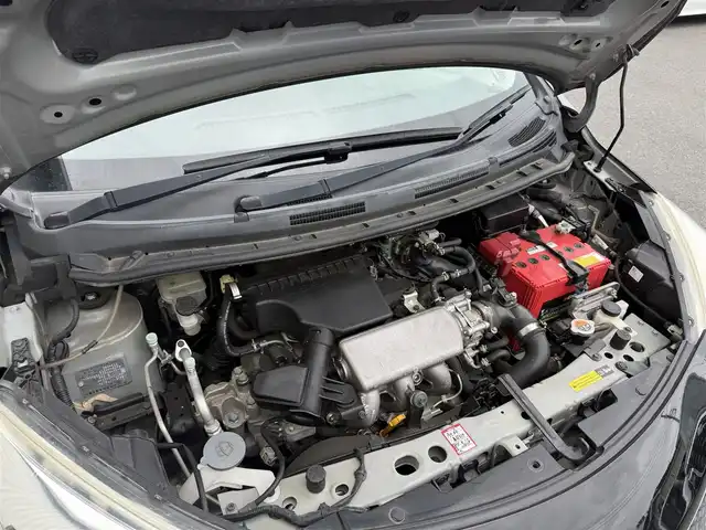 日産 ノート X DIG－S 神奈川県 2015(平27)年 3.7万km スーパーブラック 純正ナビ　/フルセグテレビ　/プッシュスタート　/スマートキー　/オートエアコン/ＥＴＣ　/バックカメラ　/社外アルミホイール　/アイドリングストップ　/純正フロアマット　/オートヘッドライト　/ハロゲンヘッドライト/フォグランプ/衝突軽減ブレーキ/ビークルダイナミクスコントロール/車線逸脱警報