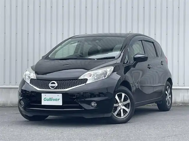 日産 ノート X DIG－S 神奈川県 2015(平27)年 3.7万km スーパーブラック 純正ナビ　/フルセグテレビ　/プッシュスタート　/スマートキー　/オートエアコン/ＥＴＣ　/バックカメラ　/社外アルミホイール　/アイドリングストップ　/純正フロアマット　/オートヘッドライト　/ハロゲンヘッドライト/フォグランプ/衝突軽減ブレーキ/ビークルダイナミクスコントロール/車線逸脱警報