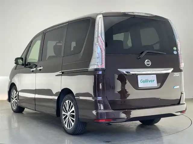 日産 セレナ HWS S HV Vセレ +Sefty 愛知県 2015(平27)年 5.2万km インペリアルアンバーP 純正ナビ　フルセグＴＶ　Ｂｌｕｅｔｏｏｔｈ　バックカメラ　ＥＴＣ　両側パワースライドドア　エマージェンシーブレーキ　衝突軽減　車線逸脱　ＬＥＤオートライト　フォグランプ　クルーズコントロール　禁煙車