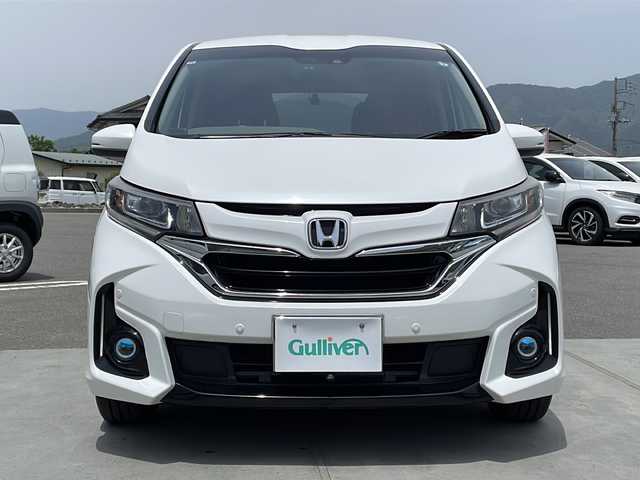 ホンダ フリード ハイブリット EX 山梨県 2016(平28)年 6.1万km ホワイトオーキッドパール 純正ナビ/ＥＴＣ/クルーズコントロール/シートヒーター/両側パワースライドドア　/ドライブレコーダー　/プッシュスタート/純正アルミホイール/オートマチックハイビーム/純正フロアマット/3列シート