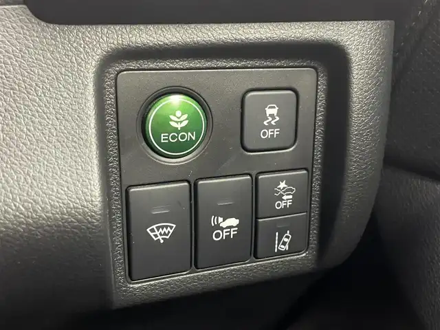 ホンダ ヴェゼル ハイブリッド Z ホンダセンシング 茨城県 2019(令1)年 8.3万km プラチナホワイトパール 純正ナビ/バックカメラ/フルセグ/衝突被害軽減ブレーキ/車線逸脱抑制装置/レーダークルーズコントロール/ETC/ドラレコ/シートヒーター/純正17インチAW/LEDヘッドライト/スマートキー