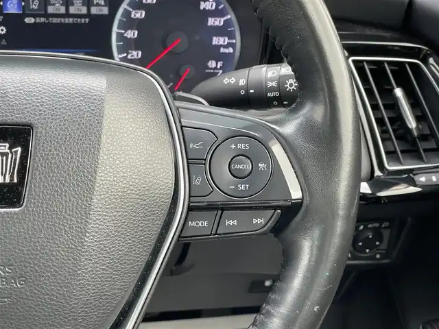 トヨタ クラウン ハイブリッド G 宮崎県 2019(平31)年 5.5万km プレシャスガレナ 純正ナビ/Bluetooth　CD　DVD/全方位カメラ/・トヨタセーフティセンス/・衝突軽減システム/・衝突軽減ブレーキ/・車線逸脱抑制機能/・車線逸脱警報/・クリアランスソナー/・標識認識機能/・速度認識機能/・ふらつき警報/・発進お知らせ機能/ブラインドスポットモニター/ナノイーエアコン/電子パーキングブレーキ/オートブレーキホールド/シートヒーター/シートメモリー付きパワーシート/リアクロストラフィックアラート/パドルシフト/エンジンプッシュボタン/ETC2.0/スマートキー