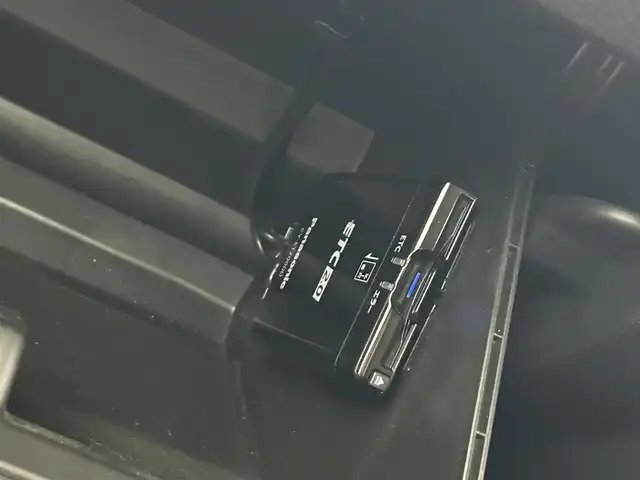 スズキ クロスビー HYBRID MZ 茨城県 2020(令2)年 2.7万km キャラバンアイボリーパールメタリック/ブラック 2トーンルーフ 純正8型ナビ/全方位カメラ/フルセグ/衝突被害軽減ブレーキ/車線逸脱抑制装置/クルーズコントロール/オートマチックハイビーム/クリアランスソナー/ETC/ドラレコ/シートヒーター/純正16インチAW/LEDヘッドライト/スマートキー
