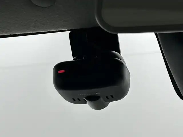 スズキ クロスビー HYBRID MZ 茨城県 2020(令2)年 2.7万km キャラバンアイボリーパールメタリック/ブラック 2トーンルーフ 純正8型ナビ/全方位カメラ/フルセグ/衝突被害軽減ブレーキ/車線逸脱抑制装置/クルーズコントロール/オートマチックハイビーム/クリアランスソナー/ETC/ドラレコ/シートヒーター/純正16インチAW/LEDヘッドライト/スマートキー
