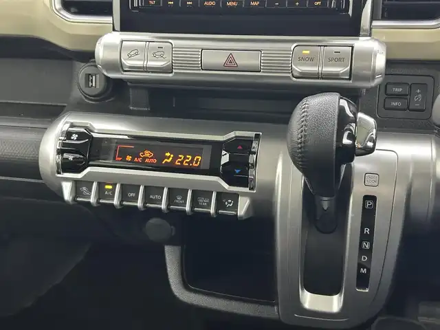 スズキ クロスビー HYBRID MZ 茨城県 2020(令2)年 2.7万km キャラバンアイボリーパールメタリック/ブラック 2トーンルーフ 純正8型ナビ/全方位カメラ/フルセグ/衝突被害軽減ブレーキ/車線逸脱抑制装置/クルーズコントロール/オートマチックハイビーム/クリアランスソナー/ETC/ドラレコ/シートヒーター/純正16インチAW/LEDヘッドライト/スマートキー
