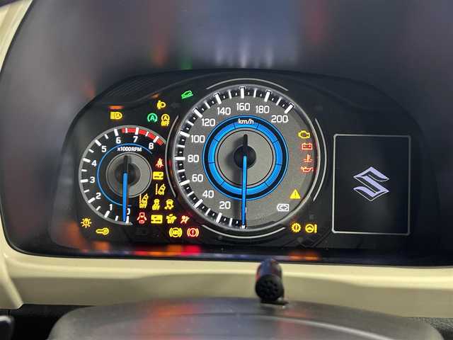 スズキ クロスビー HYBRID MZ 茨城県 2020(令2)年 2.7万km キャラバンアイボリーパールメタリック/ブラック 2トーンルーフ 純正8型ナビ/全方位カメラ/フルセグ/衝突被害軽減ブレーキ/車線逸脱抑制装置/クルーズコントロール/オートマチックハイビーム/クリアランスソナー/ETC/ドラレコ/シートヒーター/純正16インチAW/LEDヘッドライト/スマートキー