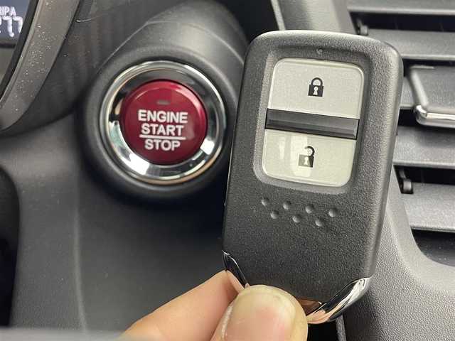 ホンダ Ｓ６６０ α 群馬県 2020(令2)年 1.9万km プレミアムスターホワイトP 純正ナビ/バックモニター/シティアクティブブレーキシステム/プッシュスタート＆スマートキー/シートヒーター/ETC/純正ドライブレコーダー