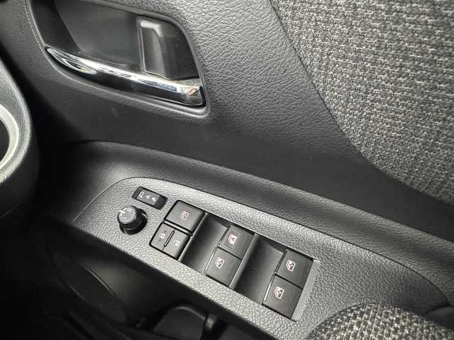 トヨタ シエンタ G グランパー 愛知県 2020(令2)年 2.1万km センシュアルレッドマイカ 純正7インチナビ/（ＣＤ／ＤＶＤ／ＢＴ／フルセグ）/バックカメラ/全方位カメラ/ETC/ドラレコ/両側パワースライドドア/衝突軽減システム/車線逸脱抑制/横滑り防止/コーナーセンサー/アイドリングストップ/オートライト/オートハイビーム/フォグランプ/純正フロアマット/ドアバイザー