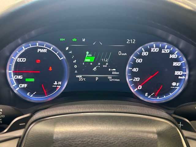 トヨタ クラウン ハイブリッド G－エグゼクティブ Four 宮城県 2018(平30)年 5.3万km ブラック 4WD/純正8型ナビ/　(Bluetooth/DVD/Blu-ray)/フルセグTV/バックモニター/トヨタセーフティセンス/・レーントレーシングアシスト/・プリクラッシュセーフティ/・アダプティブハイビーム/・ロードサインアシスト/・先行車発進告知機能/レーダークルーズコントロール/クリアランスソナー/ブラインドスポットモニター/ヘッドアップディスプレイ/リアクロストラフィックオートブレーキ/リアクロストラフィックアラート/3眼LEDヘッドランプ/フォグランプ/オートライト/デュアルオートエアコン/本革巻きステアリング/ブラック革シート/全席パワーシート/全席シートヒーター/前席シートベンチレーション/運転席ドライビングポジションシステム/純正18インチAWスタッドレス/スマートエントリー/スタートシステム/ビルトインETC/禁煙車