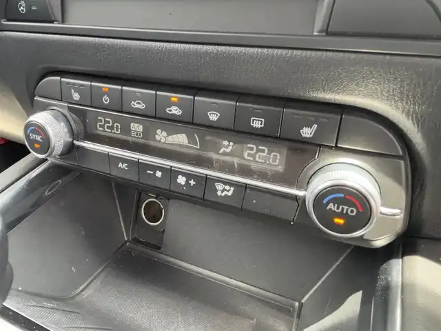 マツダ ＣＸ－５ XD ブラックトーンエディション 徳島県 2020(令2)年 2.9万km ソウルレッドクリスタルM 純正SDナビ/(AM/FM/BT/USB/フルセグ)/バックカメラ/全周囲カメラ/追従式クルーズコントロール/ETC/ドライブレコーダー　CELLSTAR CD-20/オートブレーキホールド/クリアランスソナー/パドルシフト/シートメモリ/シートヒーター/純正フロアマット/コーナーセンサー/LEDヘッドライト/オートライト/スマートキー/スペアキー/プッシュスタート/取扱説明書/新車時保証書