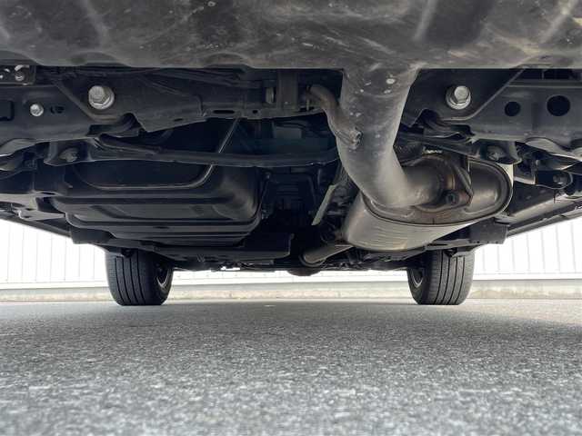 レクサス ＮＸ 300 Fスポーツ 滋賀県 2020(令2)年 2.1万km グラファイトブラックガラスフレーク 純正ナビ/(フルセグ/Bluetooth/CD/DVD)/三眼LEDヘッドライト/アダプティブハイビームシステム/プリクラッシュセーフティー/レーダークルーズコントロール/レーンキープアシスト/ロードサインアシスト/ブラインドスポットモニター/パノラミックビューモニター/クリアランスソナー/レザーシート(黒・黄)/メモリ付きパワーシート/シートヒーター/ベンチレーション/ステアリングヒーター/パドルシフト/電動リアゲート/電動パーキング/ブレーキホールド/ETC2.0