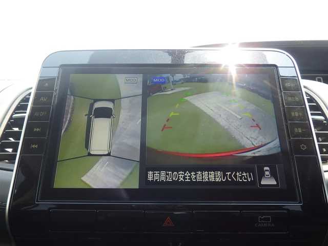 日産 セレナ ハイウェイスター V 千葉県 2020(令2)年 4.7万km サンライズオレンジ/ダイヤモンドブラック エマージェンシーブレーキ/クルーズコントロール/ハンズフリー両側パワースライドドア/純正SDナビ/地デジTV/【BD/DVD/CD再生機能　Bluetooth接続】/アラウンドビューモニター/ドライブレコーダー（DJ4-D）/革巻きステアリング/ステアリングスイッチ/ETC/LEDヘッドライト/フォグライト/ウインカーミラー/コーナーセンサー/純正16インチアルミホイル/サイド/カーテンエアバッグ/インテリジェントキー