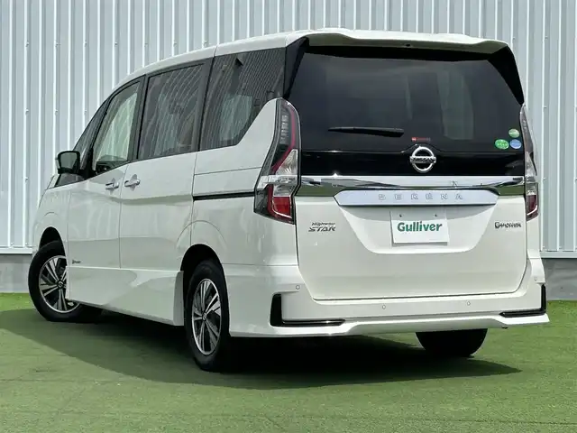 日産 セレナ e－パワー ハイウェイスター V 香川県 2020(令2)年 7.3万km ブリリアントホワイトパール セーフティーパックB/プロパイロット/純正10インチナビ/アラウンドビュー/インテリジェントオートスライド/両側電動スライド/革巻きステアリング/ステアリングリモコン/インテリジェントパーキング/LEDライト/フォグライト/リアサンシェード/BSM/スマートキー/プッシュスタート