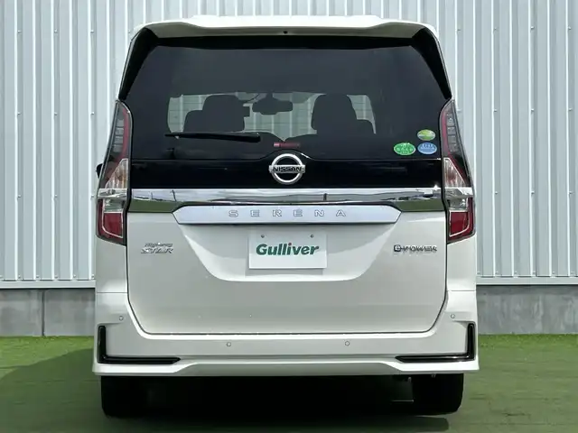 日産 セレナ e－パワー ハイウェイスター V 香川県 2020(令2)年 7.3万km ブリリアントホワイトパール セーフティーパックB/プロパイロット/純正10インチナビ/アラウンドビュー/インテリジェントオートスライド/両側電動スライド/革巻きステアリング/ステアリングリモコン/インテリジェントパーキング/LEDライト/フォグライト/リアサンシェード/BSM/スマートキー/プッシュスタート