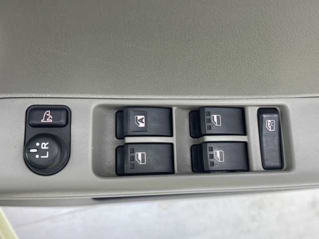 トヨタ ピクシススペース X 茨城県 2012(平24)年 7.9万km コットンアイボリー 純正ナビ［NSCP-W62］/・Bluetooth/ワンセグ再生可/社外ETC/社外13インチAW/スタッドレス車載有
