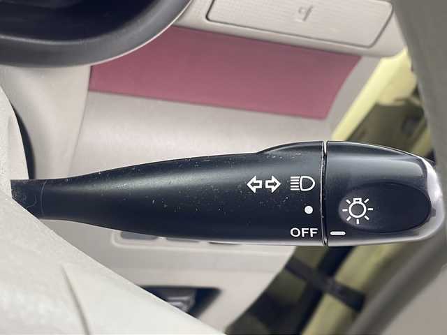 トヨタ ピクシススペース X 茨城県 2012(平24)年 7.9万km コットンアイボリー 純正ナビ［NSCP-W62］/・Bluetooth/ワンセグ再生可/社外ETC/社外13インチAW/スタッドレス車載有